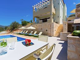 Villa in Achlades Crete With Private Pool