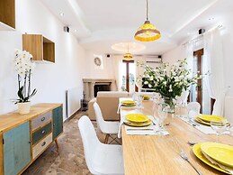 Upscale Villa With Private Pool