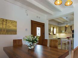 Charming Villa in Achlades Crete With Private Pool