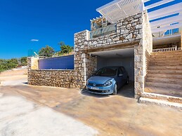 Charming Villa in Achlades Crete With Private Pool