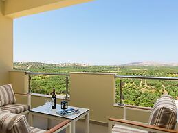 Charming Villa in Achlades Crete With Private Pool