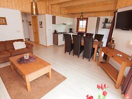 Comfortable Wooden Chalet in the Achterhoek