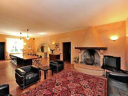 Villa in Montemaggiore Al Metauro Near the Vineyards