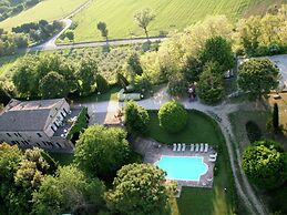 Villa in Montemaggiore Al Metauro Near the Vineyards