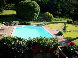 Villa in Montemaggiore Al Metauro Near the Vineyards