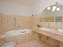 Villa in Montemaggiore Al Metauro Near the Vineyards