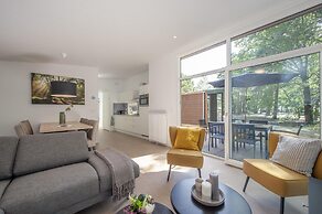 Modern Lodge With Dishwasher, Near Helmond