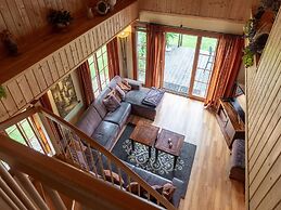 Wooden Holiday Home with Microwave near Brunssummerheide