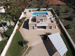 Belvilla by OYO Malaspina