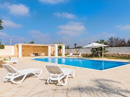 Belvilla by OYO Malaspina