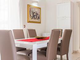 Belvilla by OYO Malaspina