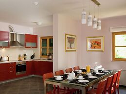 Superb Villa With Private Pool and Garden