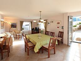 Beautiful Villa With Private Swimming Pool at Selca