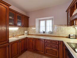 Beautiful Villa With Private Swimming Pool at Selca