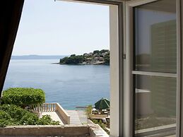 Beautiful Villa With Private Swimming Pool at Selca