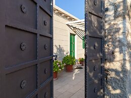 Beautiful Villa With Private Swimming Pool at Selca