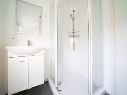 Comfortable Chalet Near Park De Veluwe