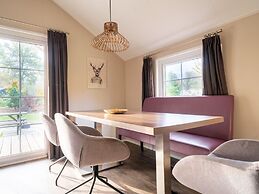 Comfortable Chalet Near Park De Veluwe