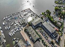 Penthouse Near Loosdrechtse Lakes