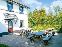 Spacious Holiday Home in Malmedy near Nature Parc High Venn