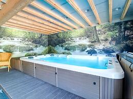 Spacious Holiday Home in Malmedy near Nature Parc High Venn