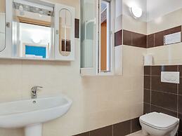 Spacious Apartment in Vercana with Hot Tub