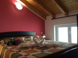 Spacious Apartment in Vercana with Hot Tub