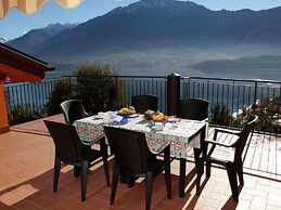 Spacious Apartment in Vercana with Hot Tub