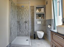 Lovely Holiday Home With Private Pool