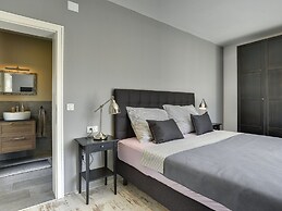 Lovely Holiday Home With Private Pool