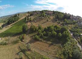 Charming Chianti Retreat