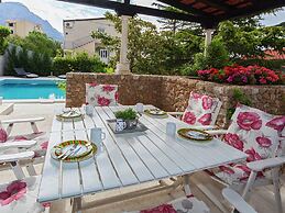 Charming Villa With Private Swimming Pool in Dalmatia