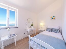 Charming Villa With Private Swimming Pool in Dalmatia