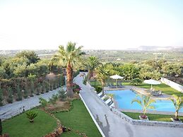 Villa With Private Pool, BBQ Area