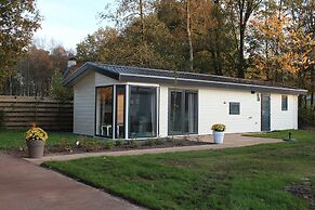 Tidy Chalet With Dishwasher Near a National Park