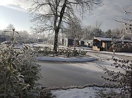 Tidy Chalet With Dishwasher Near a National Park