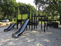 Tidy Chalet With Dishwasher Near a National Park