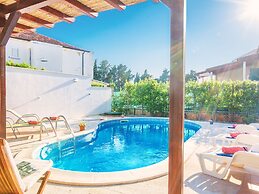Beautiful Villa With Spacious Terrace and Private Swimming Pool, on th