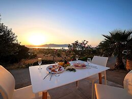 New Beautiful Villa With Private Pool at Coastal Area Just Outside Ret