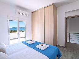 New Beautiful Villa With Private Pool at Coastal Area Just Outside Ret