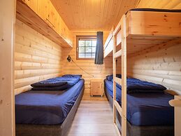 Wooden Chalet with Dishwasher near De Veluwe National Park