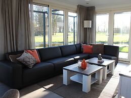 Luxury Villa With Three Bathrooms, Near a National Park