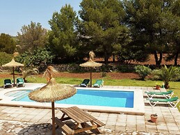 Belvilla by OYO Almadrava