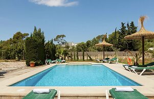 Country House Near Pollensa & Bay Beaches