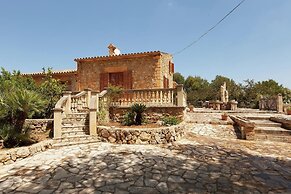 Country House Near Pollensa & Bay Beaches