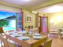 Charming Villa With Spacious Rooms and Private Swimming Pool in the La