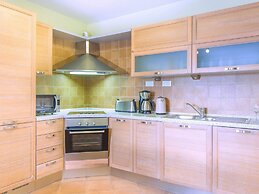 Charming Villa With Spacious Rooms and Private Swimming Pool in the La