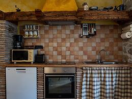 Comfortable Holiday Home With Pool