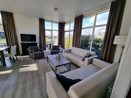 Well Kept Chalet With Dishwasher, Near Maastricht