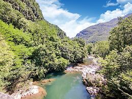 Belvilla by OYO Farmhouse With Private Terrace